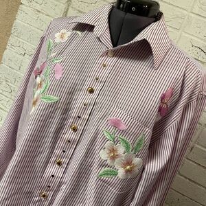 Vtg  inifinity fashions striped applique blouse Me